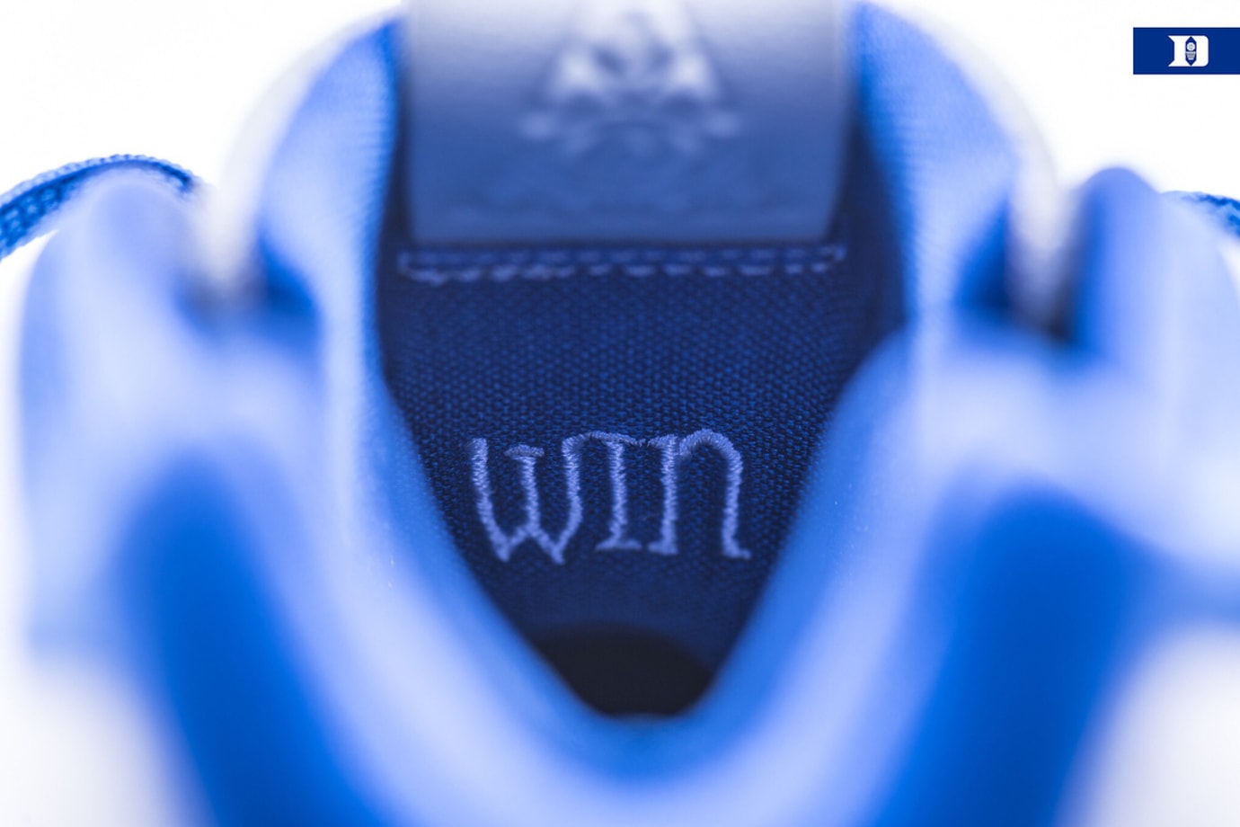 Duke Nike Kyrie 4 Pe Sole Collector