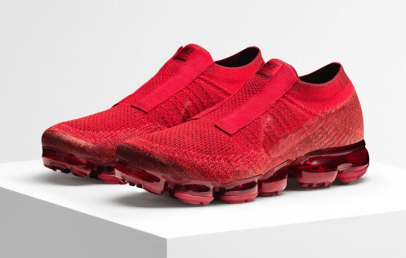 vapormax gold and red