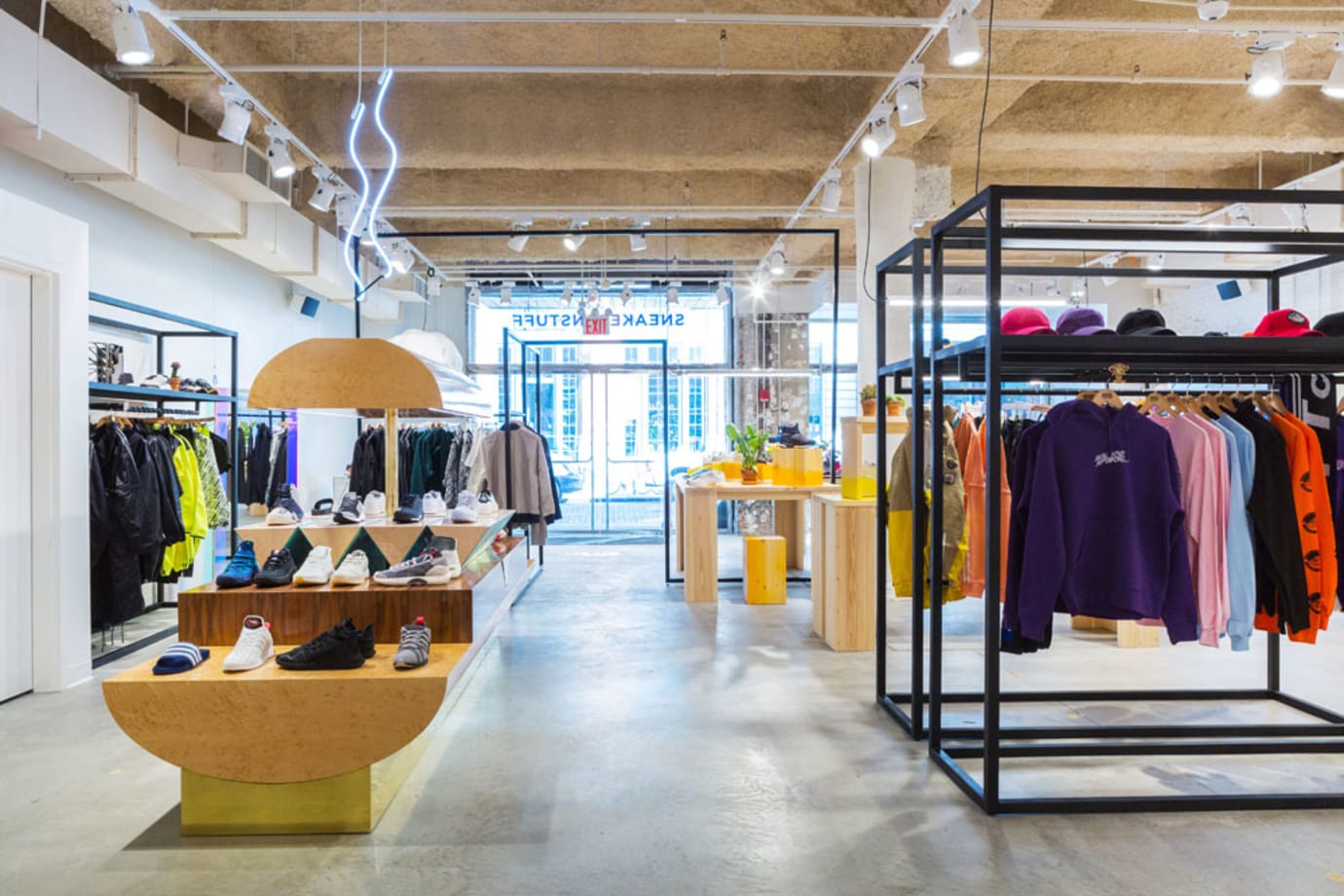 sneakersnstuff warehouse