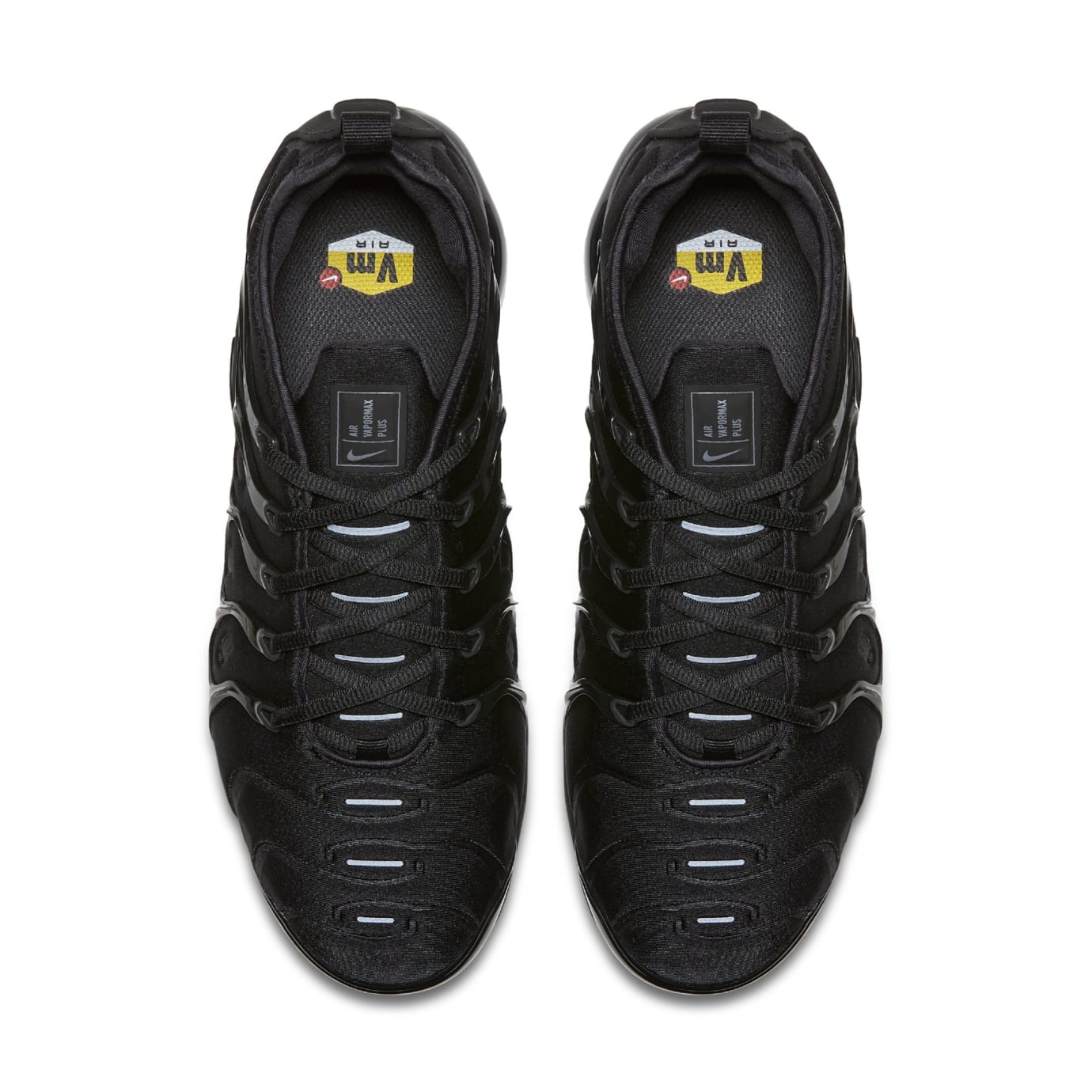 vapormax plus triple black womens