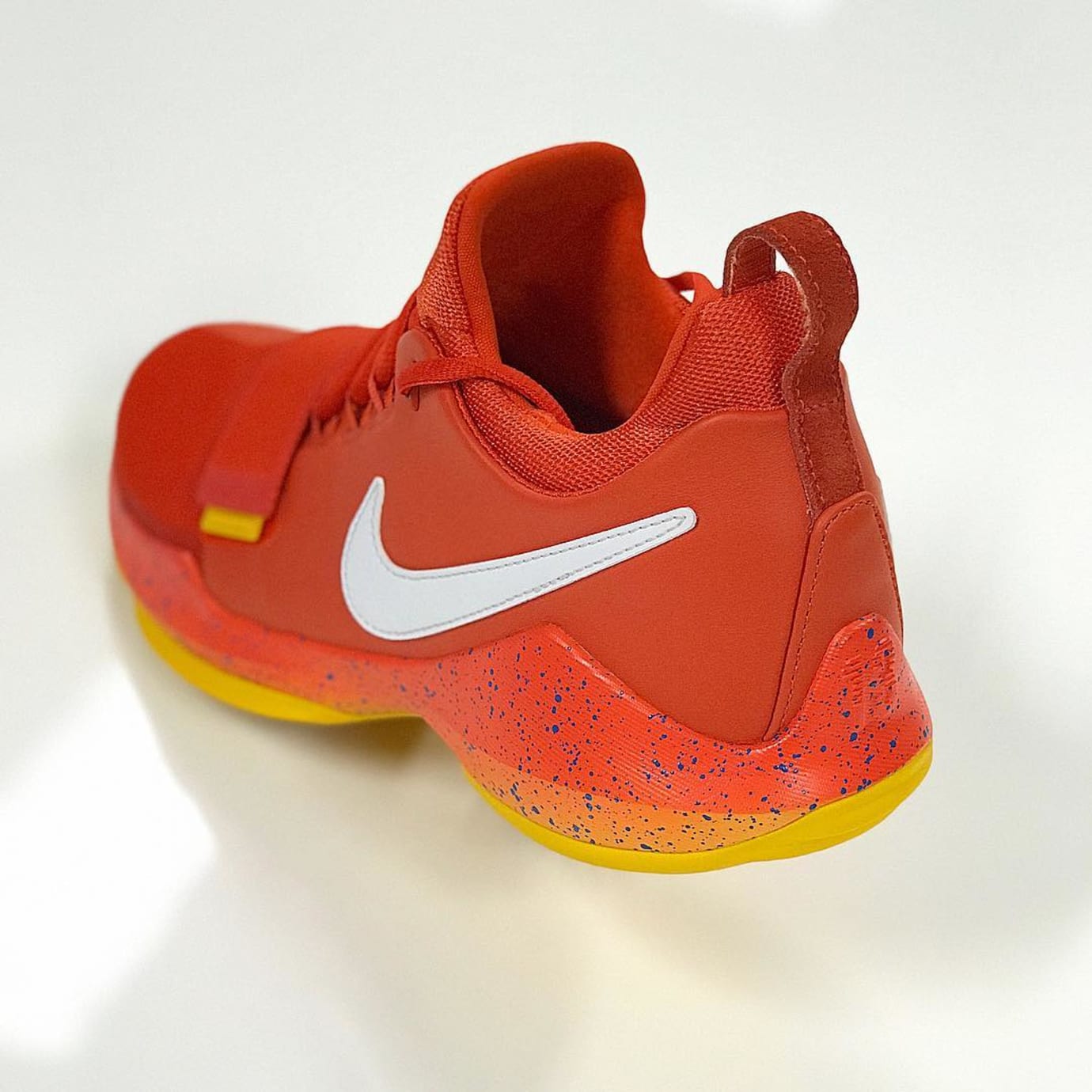 Paul George Nike PG1 Orange Opening