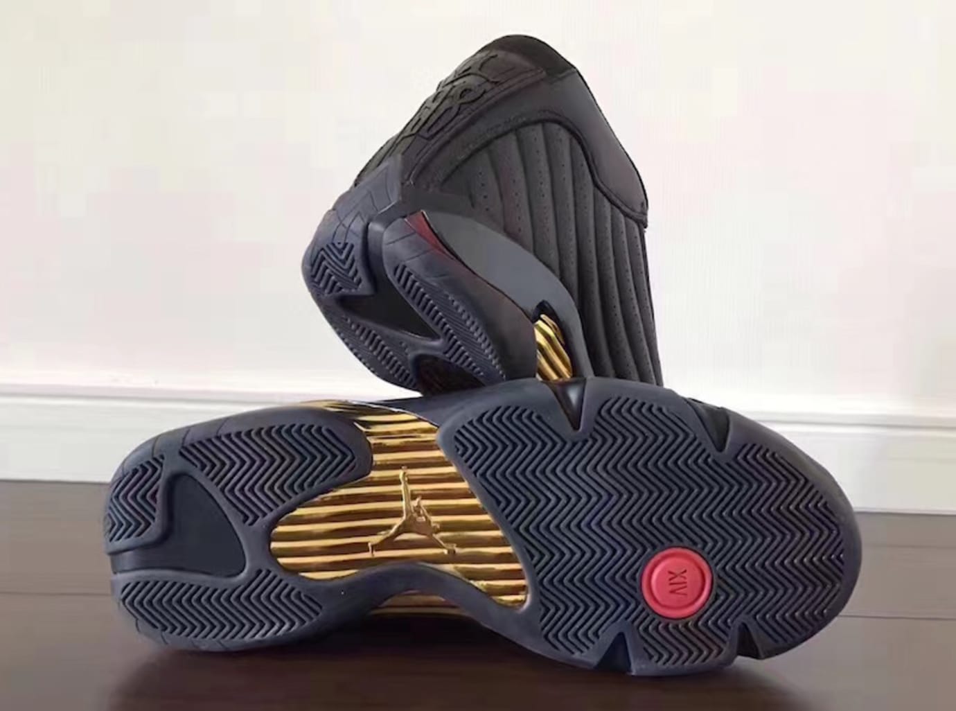 black and gold 14s
