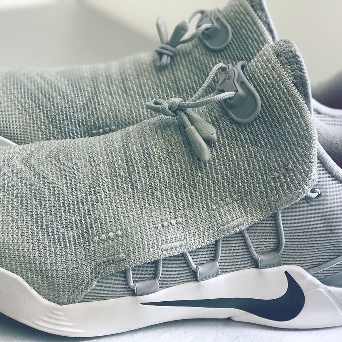 kobe ad nxt wolf grey