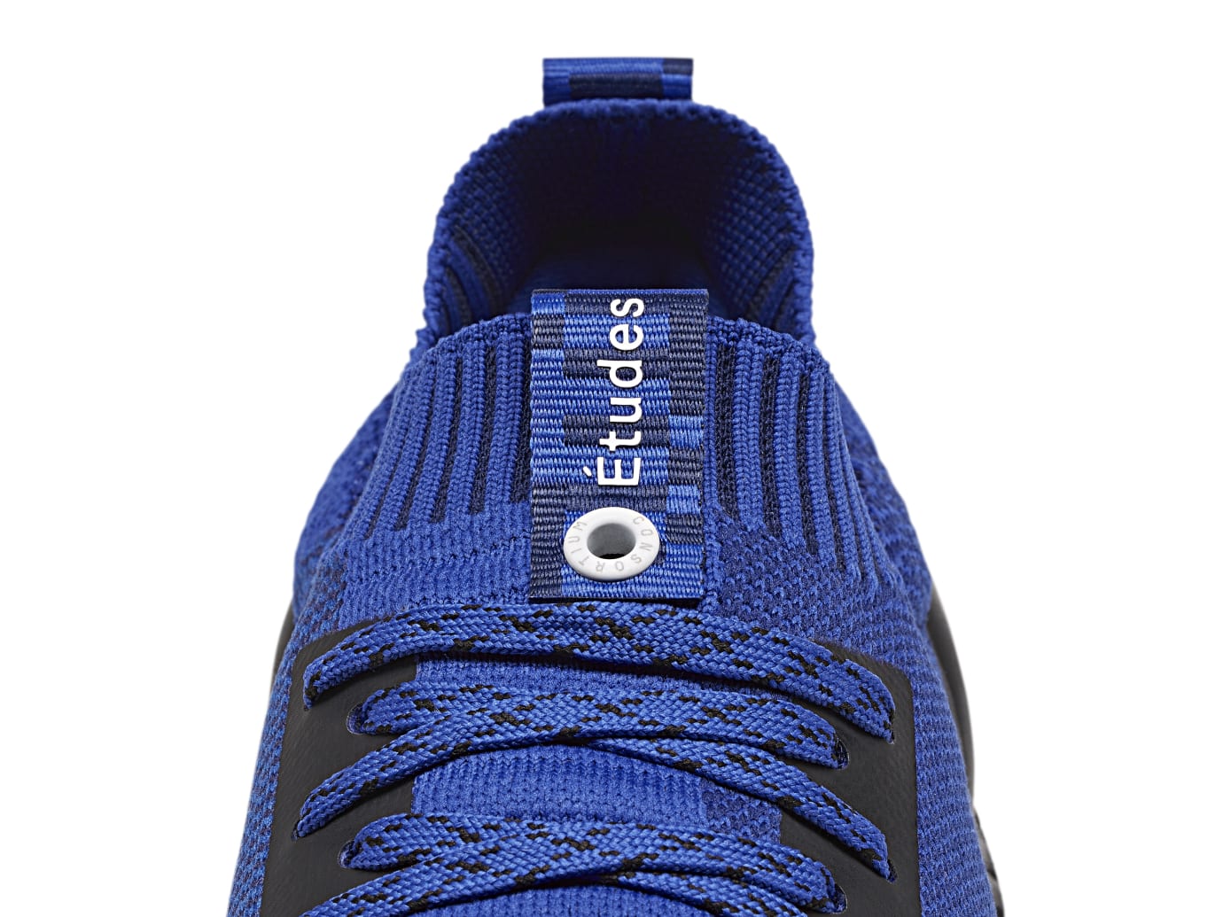 etudes ultra boost uncaged