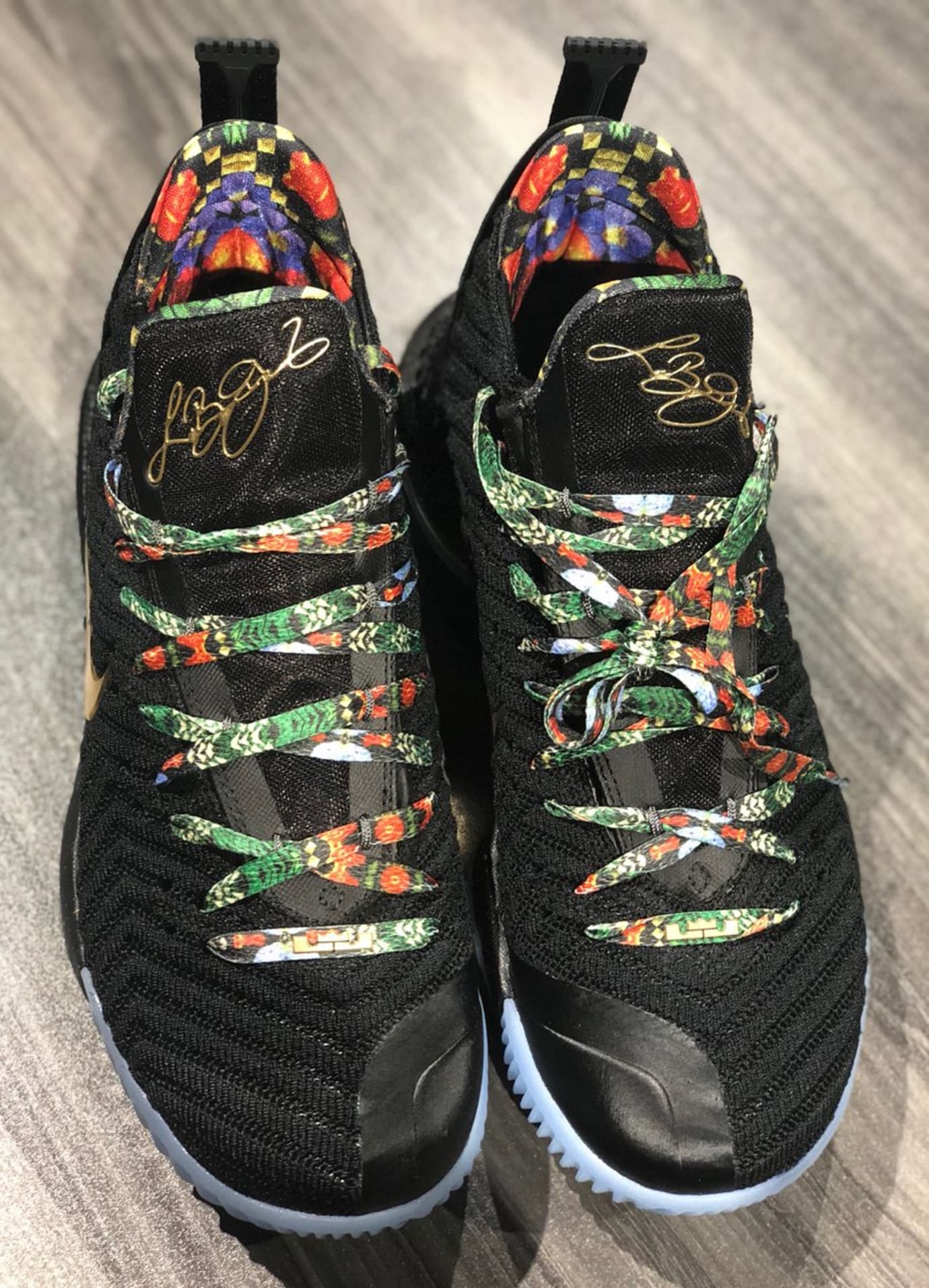 Lebron 16 rose sales