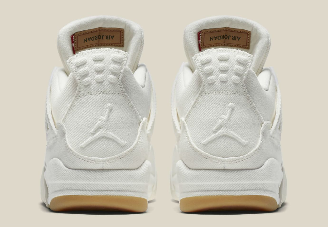 white levi 4s