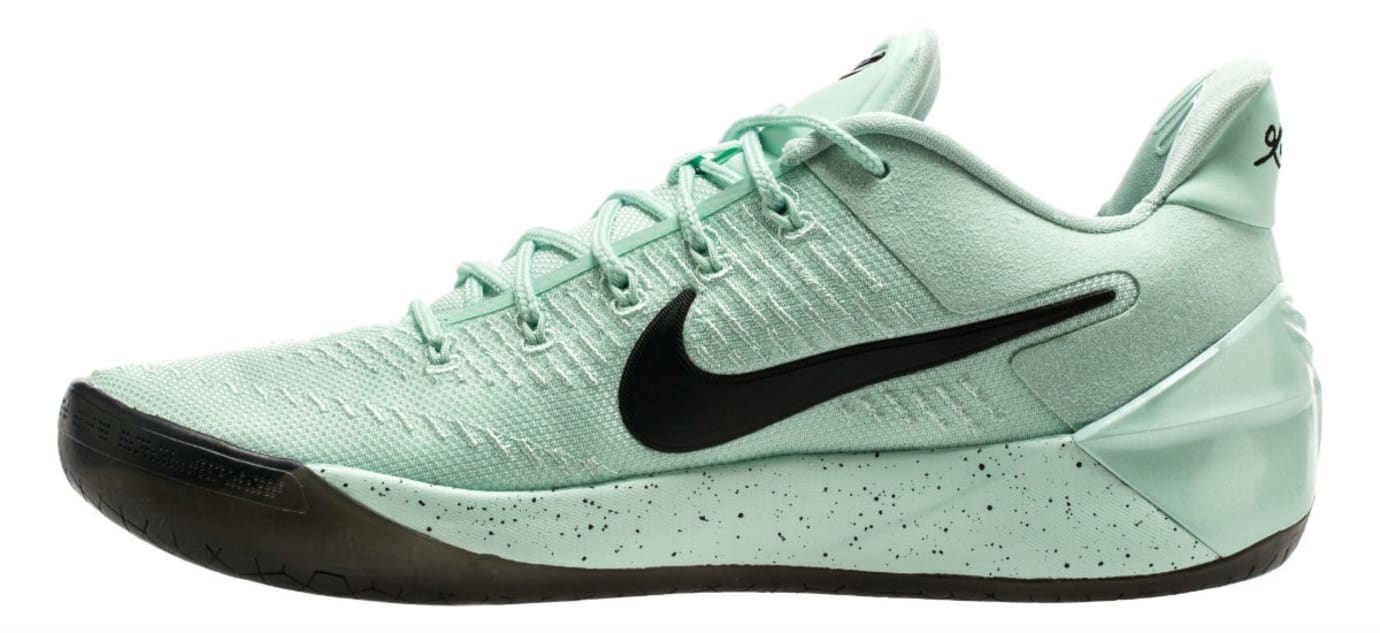 Kobe ad igloo on feet clearance