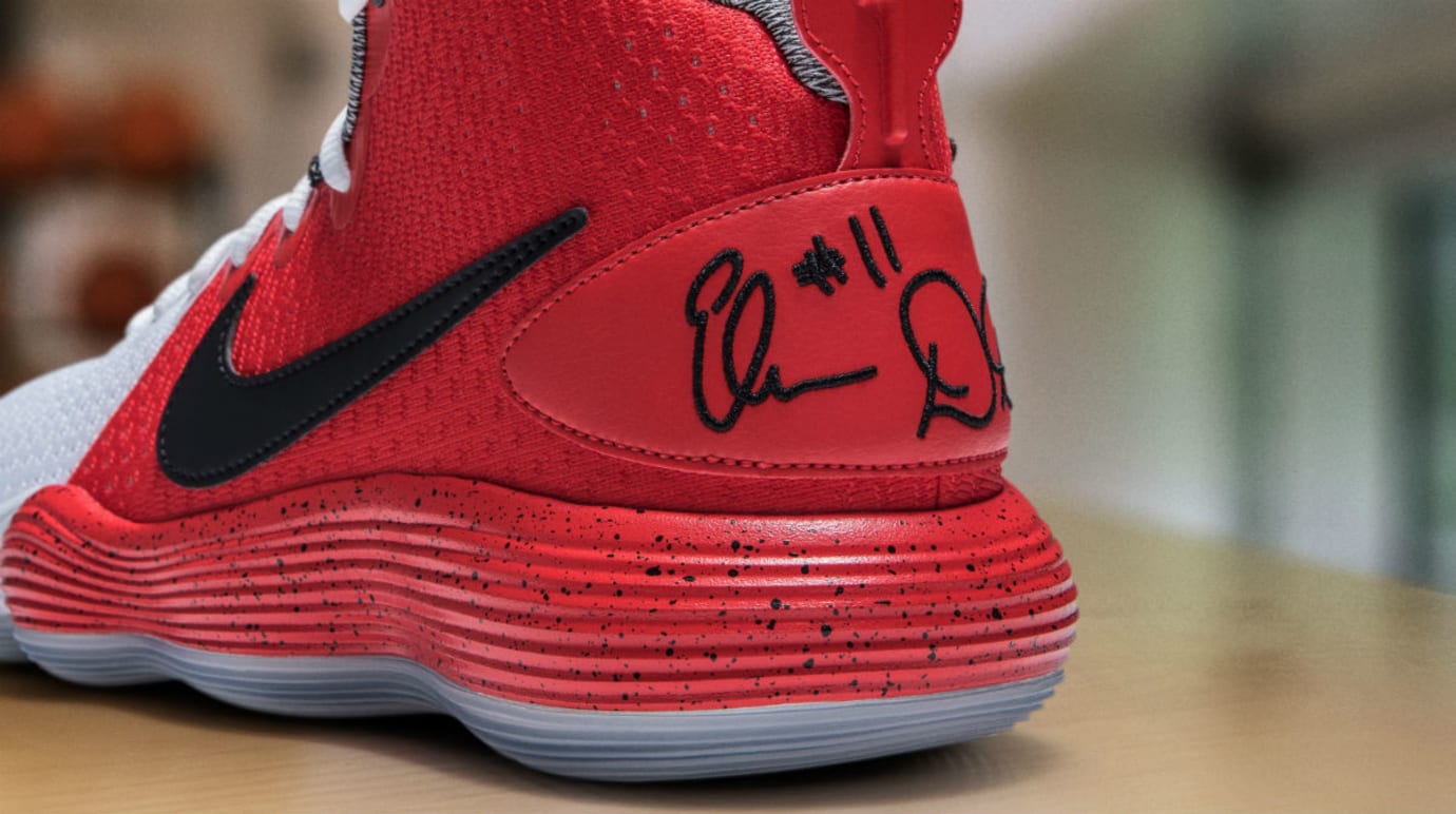 nike swoopes 1