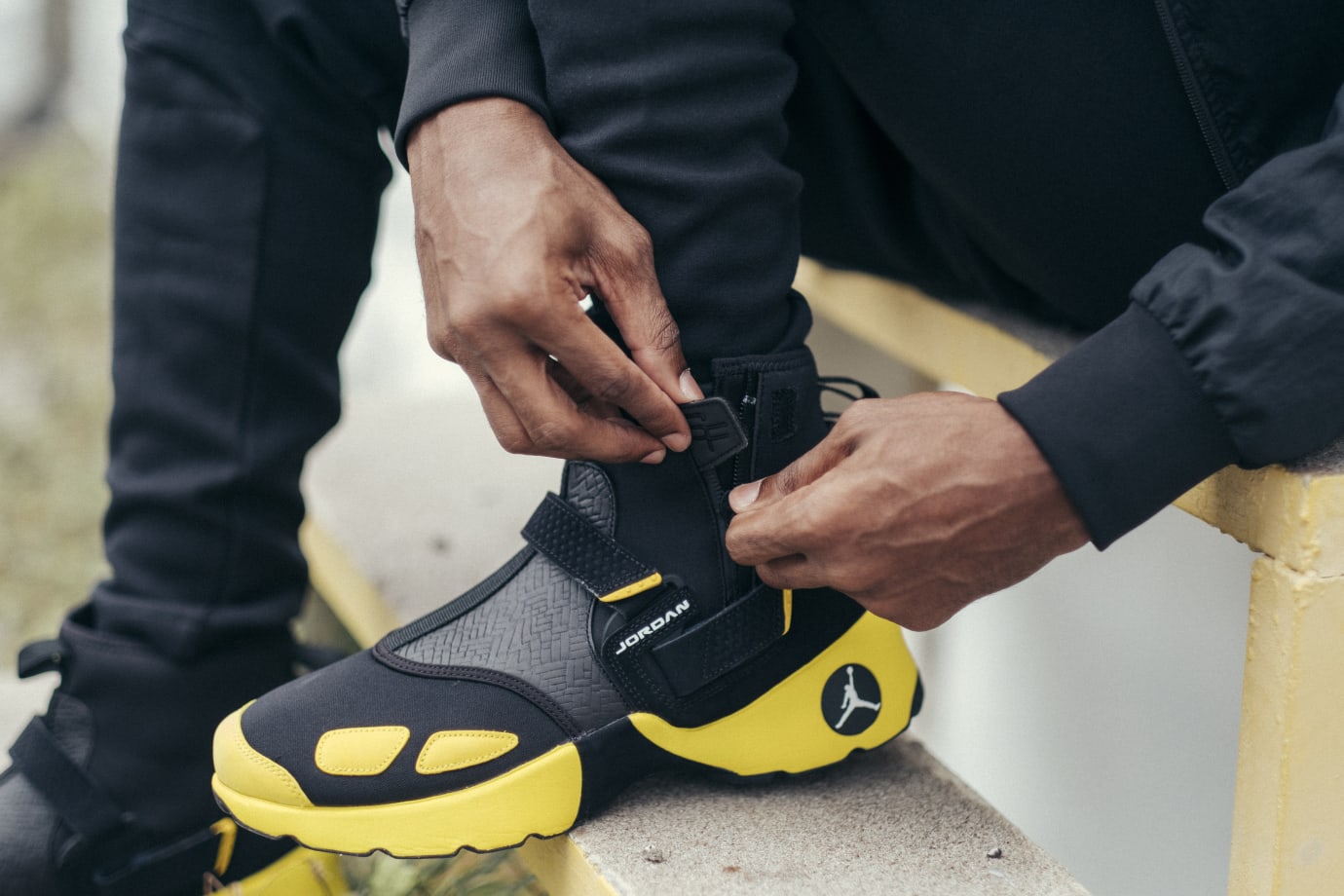 nike air jordan trunner lx high