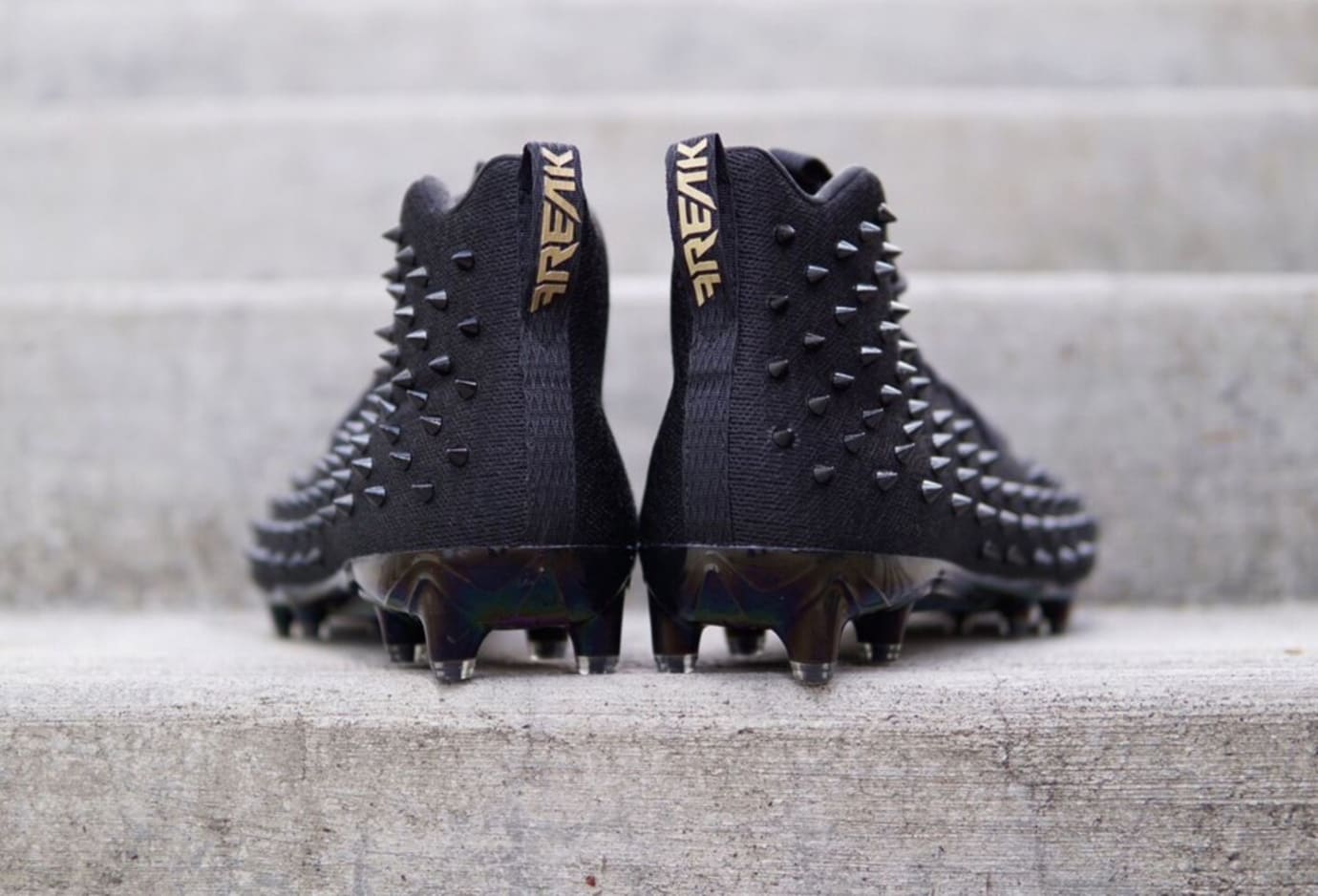 adidas football cleats with spikes