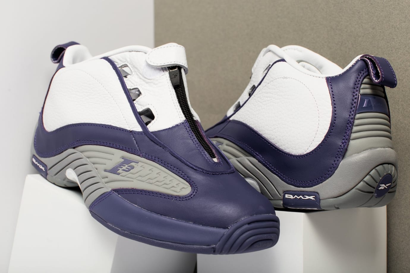 reebok answer iv pe sneaker