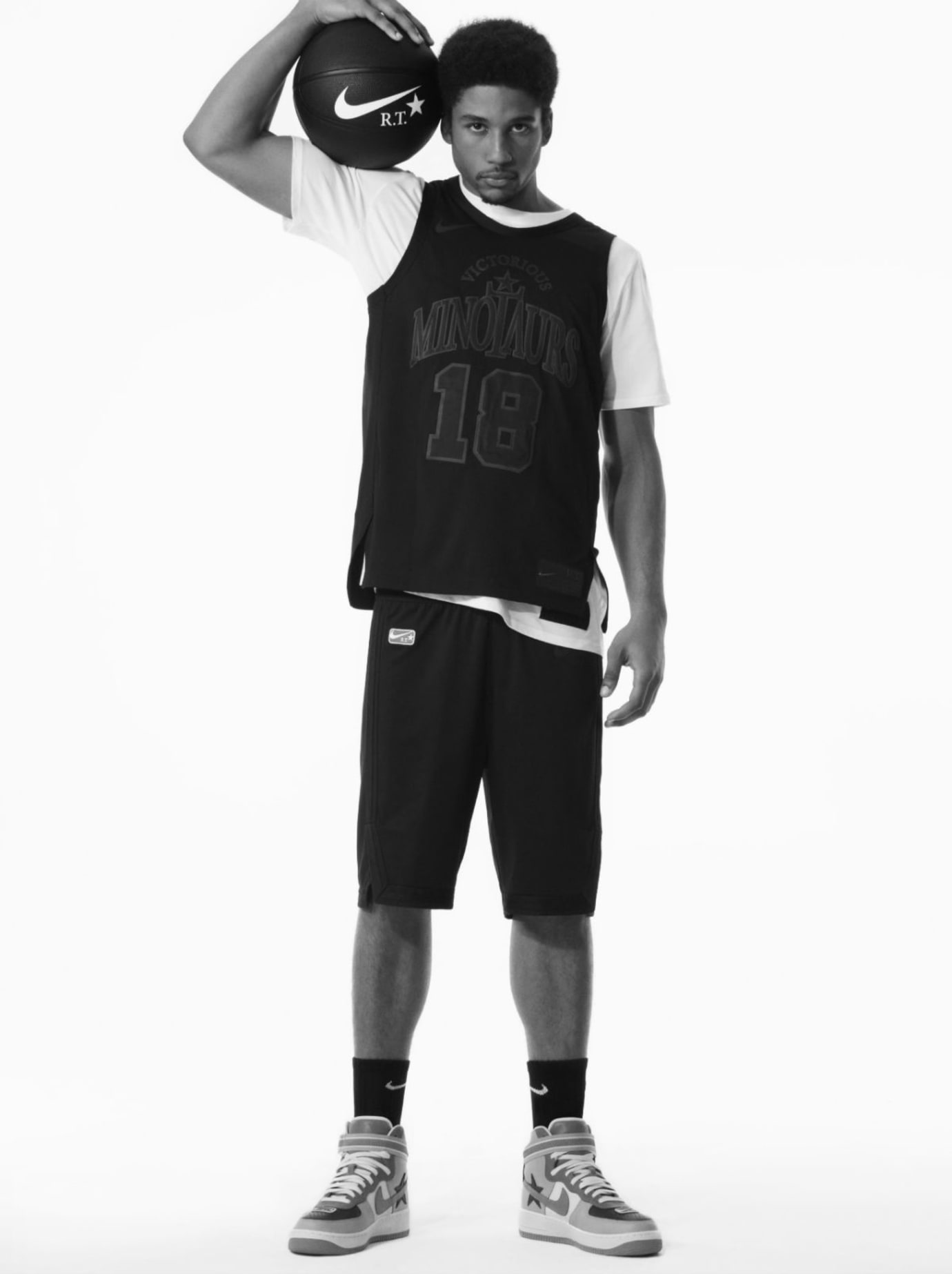 nike riccardo tisci stockx
