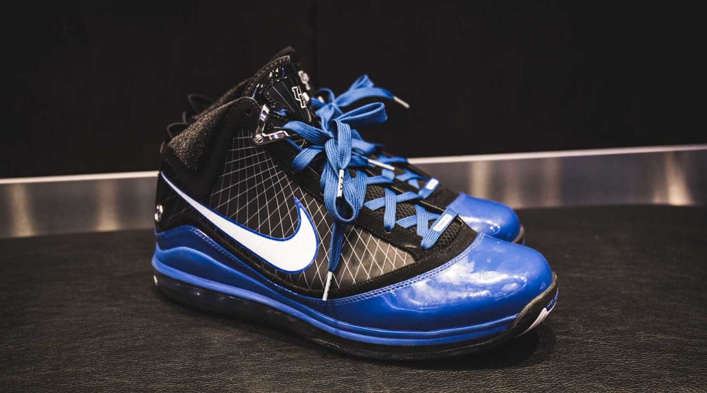 kentucky lebron 7