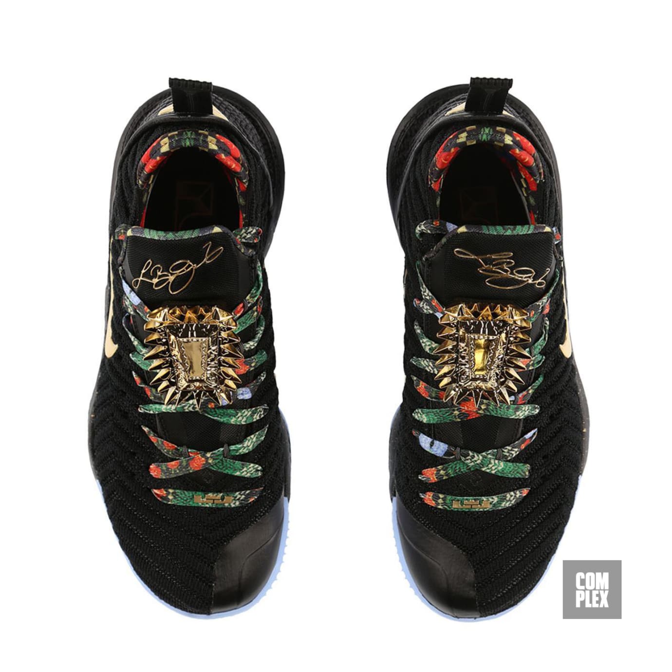 Lebron king throne clearance