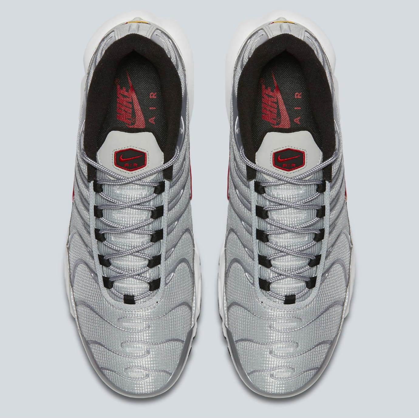 air max plus tn silver bullet