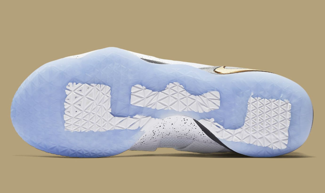 lebron soldier 11 white gold