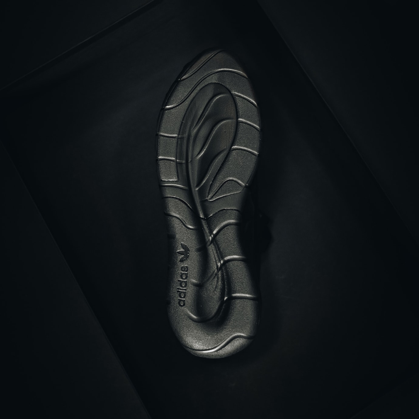 tubular rise triple black