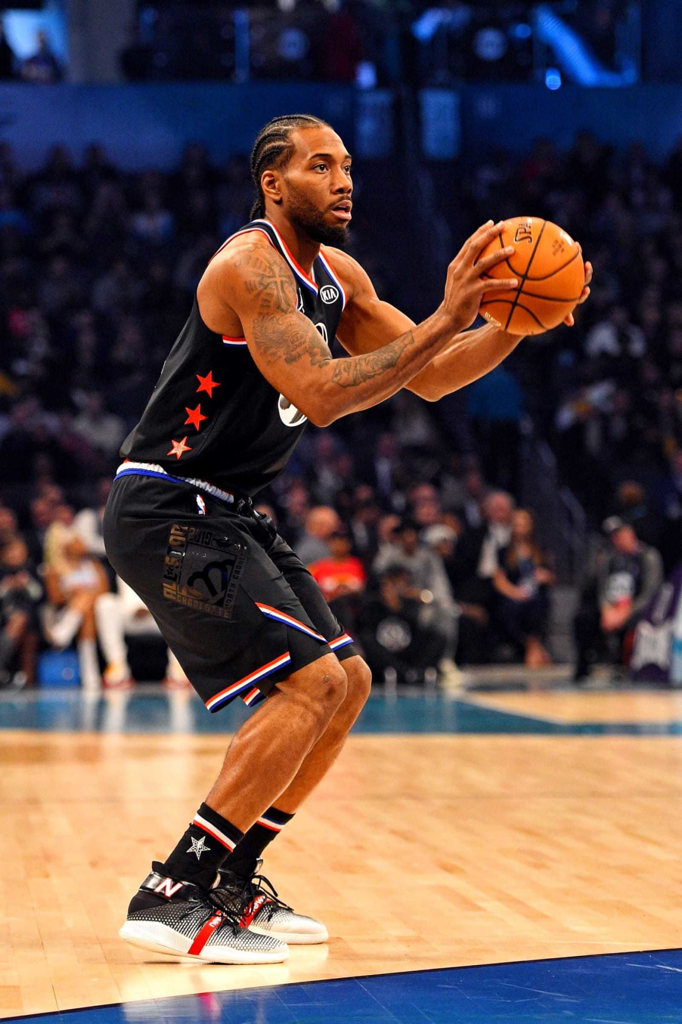 kawhi leonard wearing new balance