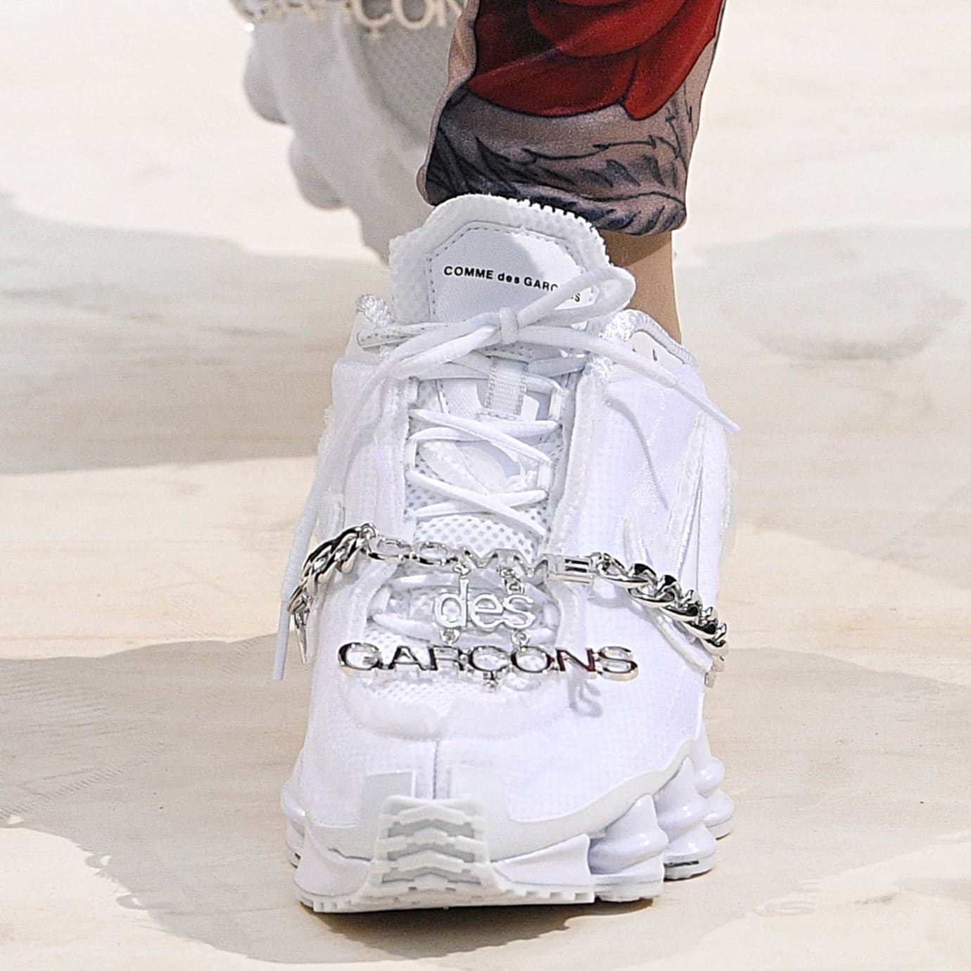 comme des garcons nike shox