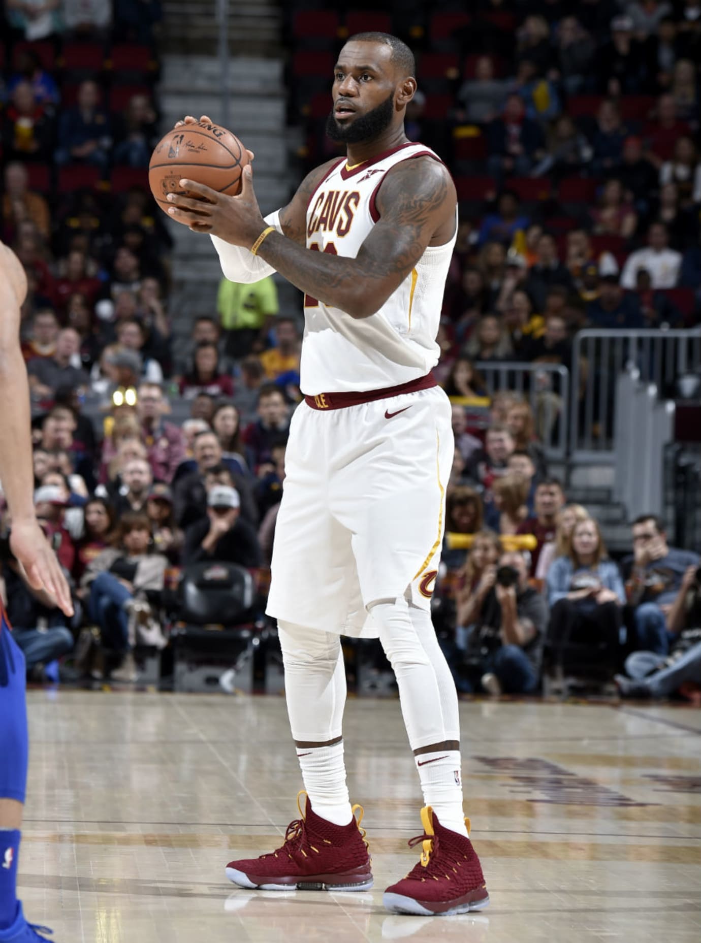 yellow lebron james