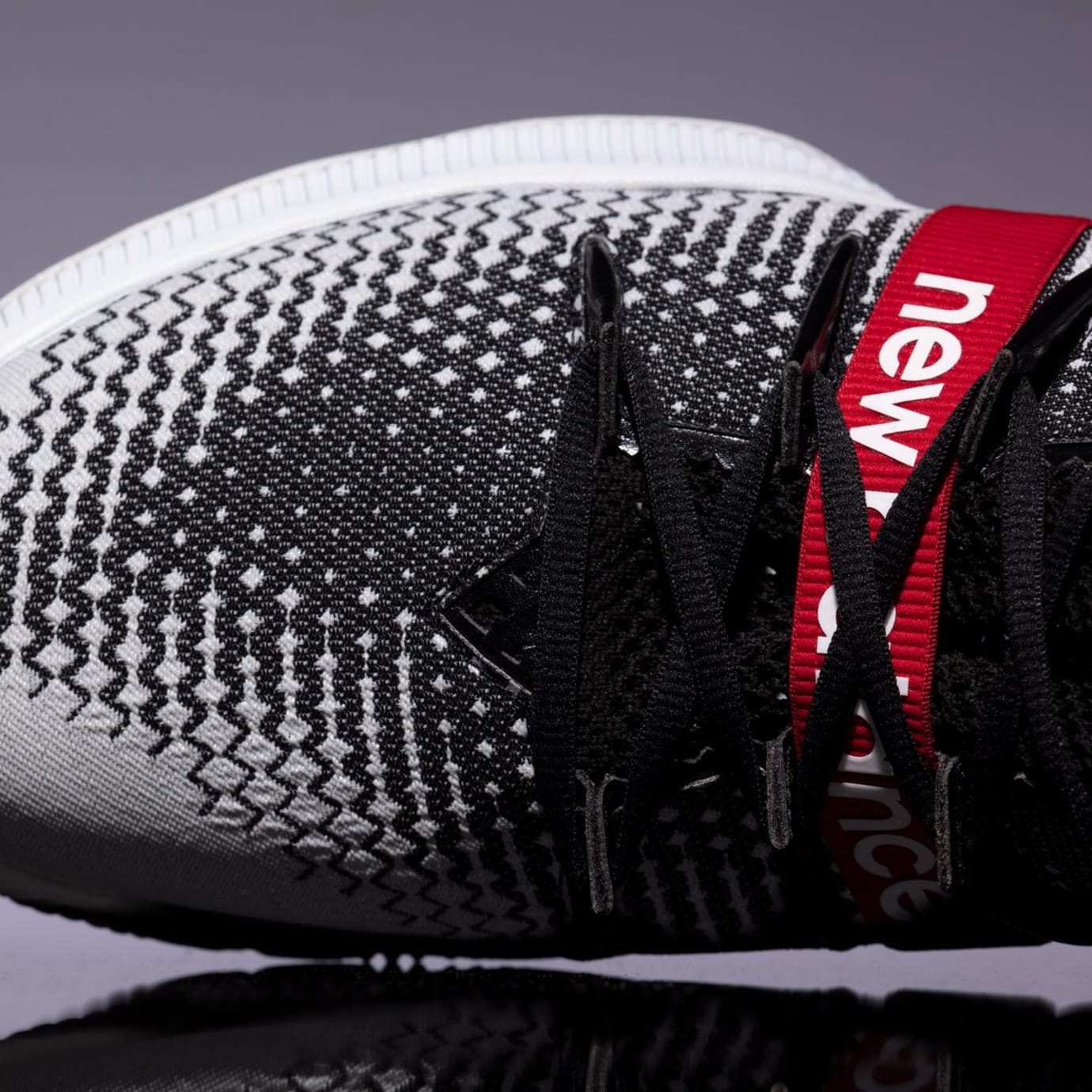 kawhi omn1s black