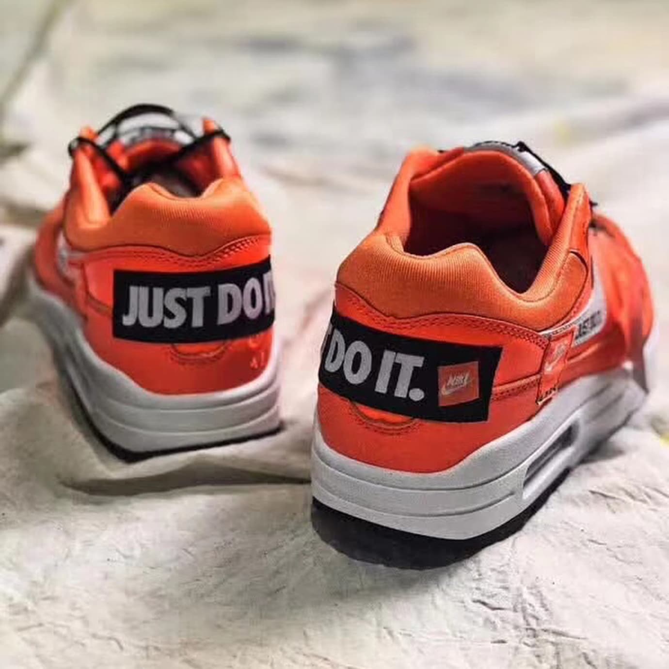 nike air max plus orange just do it