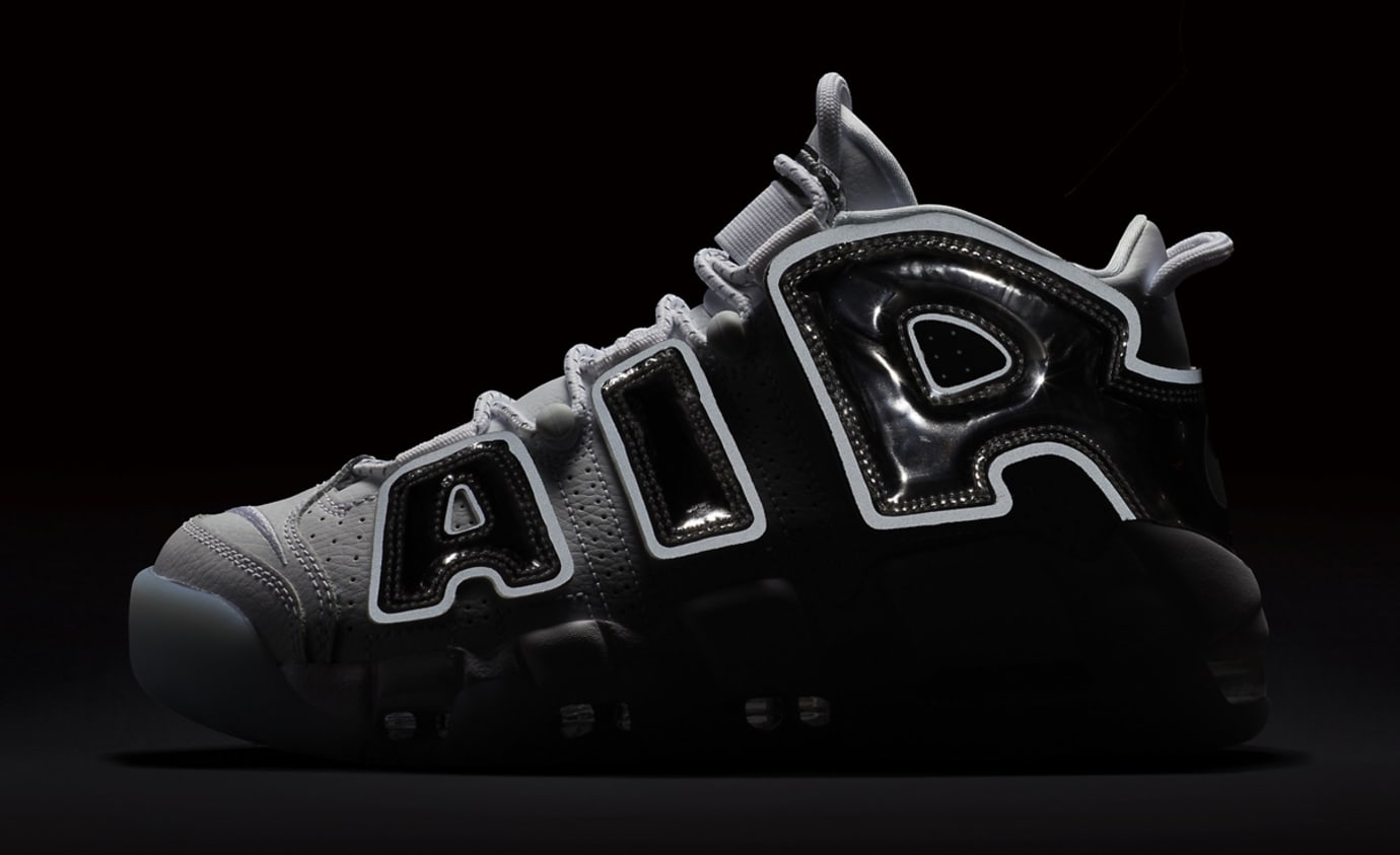 nike air more uptempo chrome