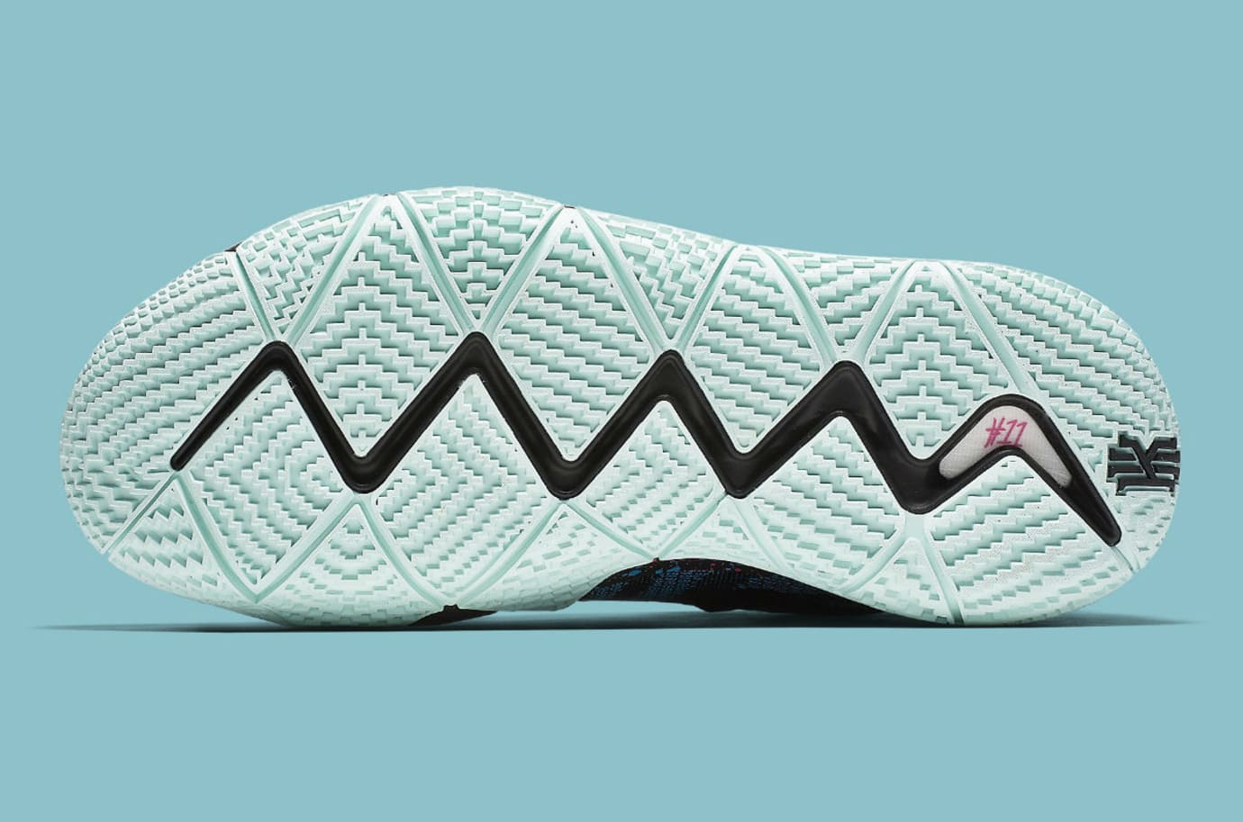 kyrie 4 black fuchsia