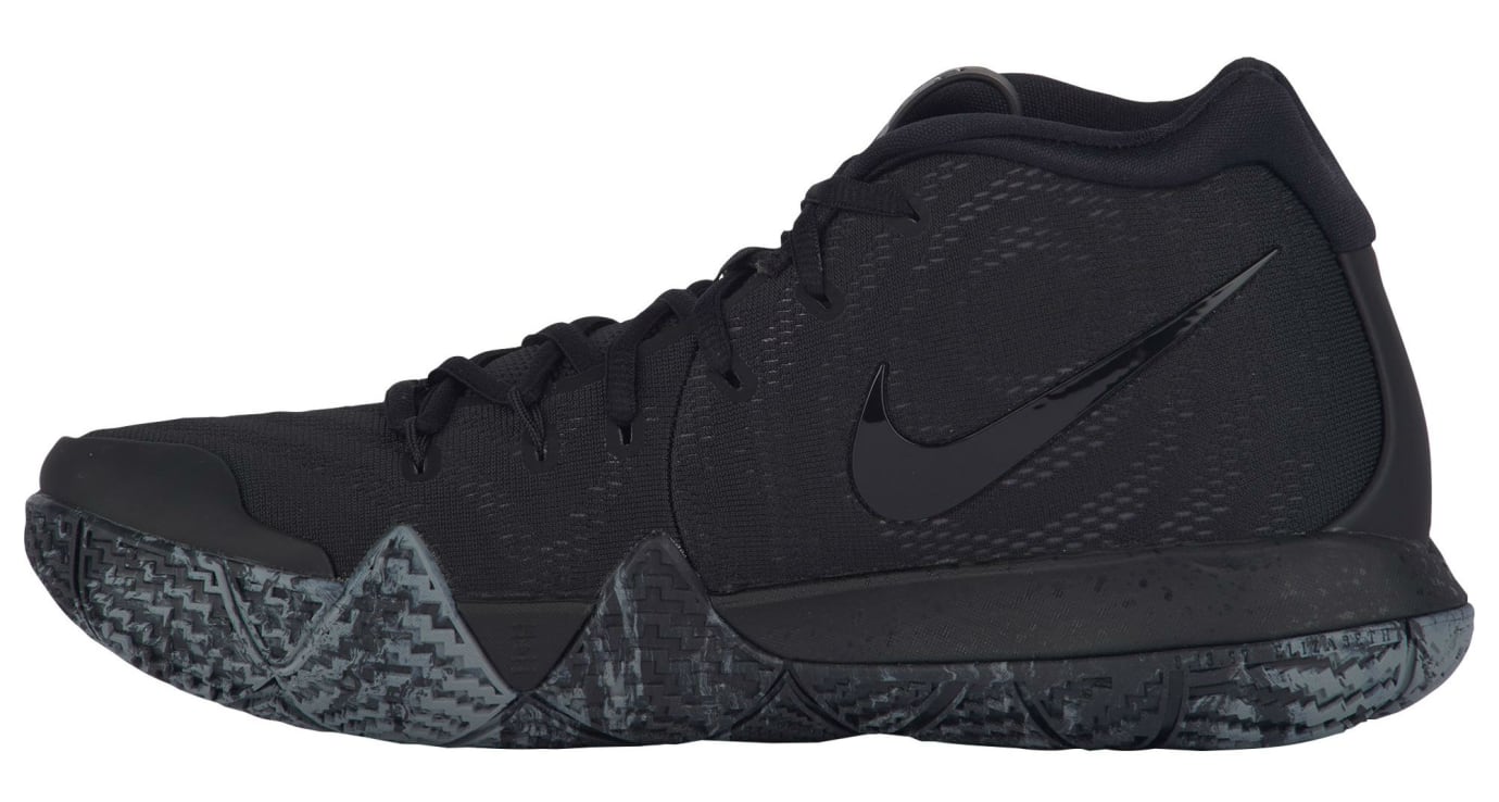 kyrie 4 low all black