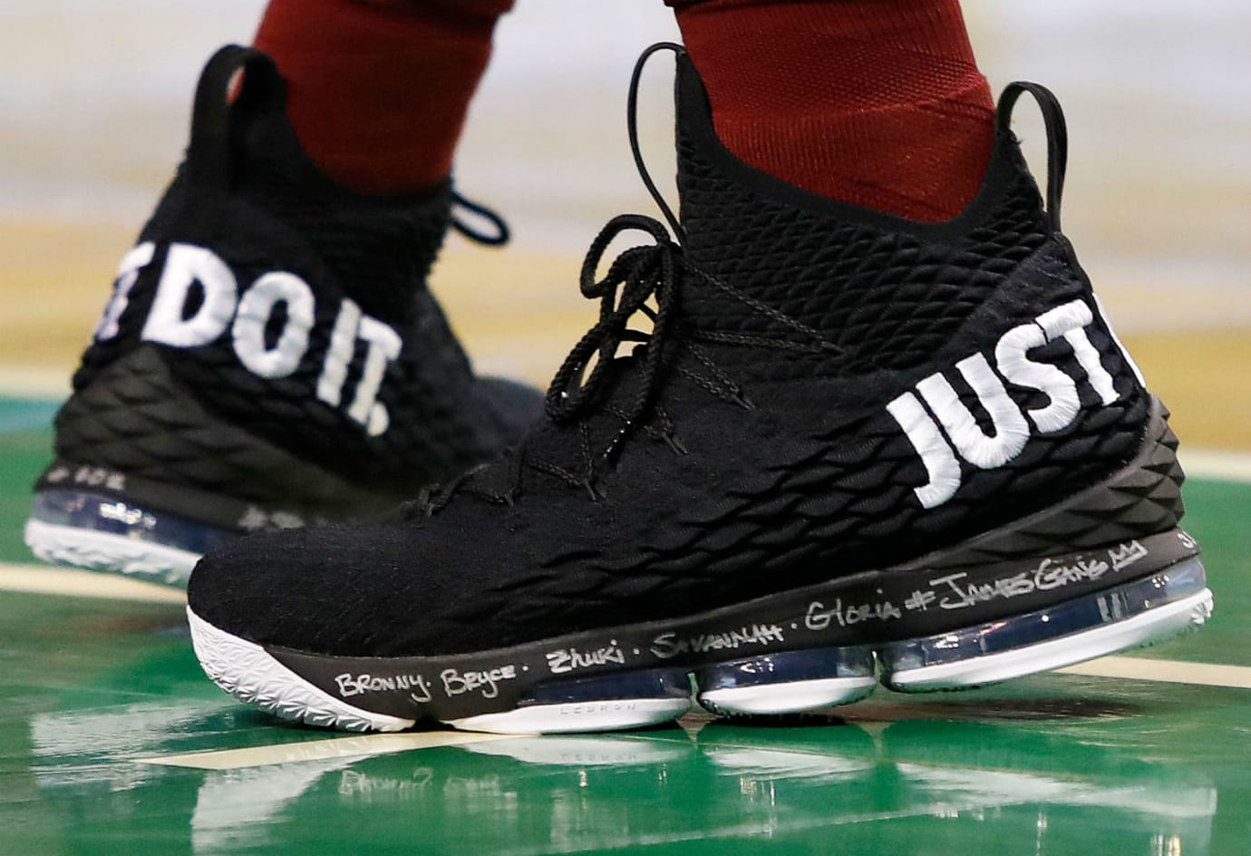 Lebron James Sneakers 2024 leynir.is