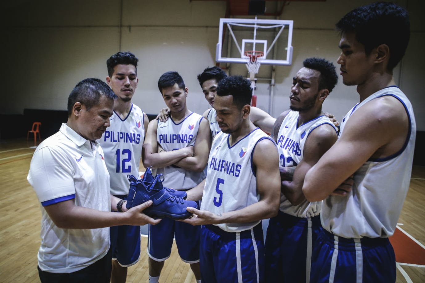 lebron gilas shoes