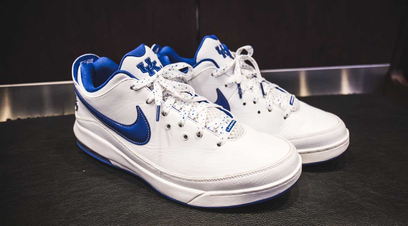 kentucky wildcats nike shoes
