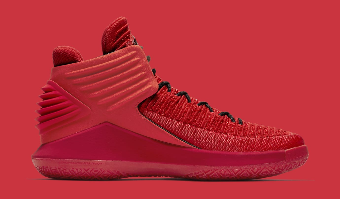 jordan 32 rosso corsa footlocker