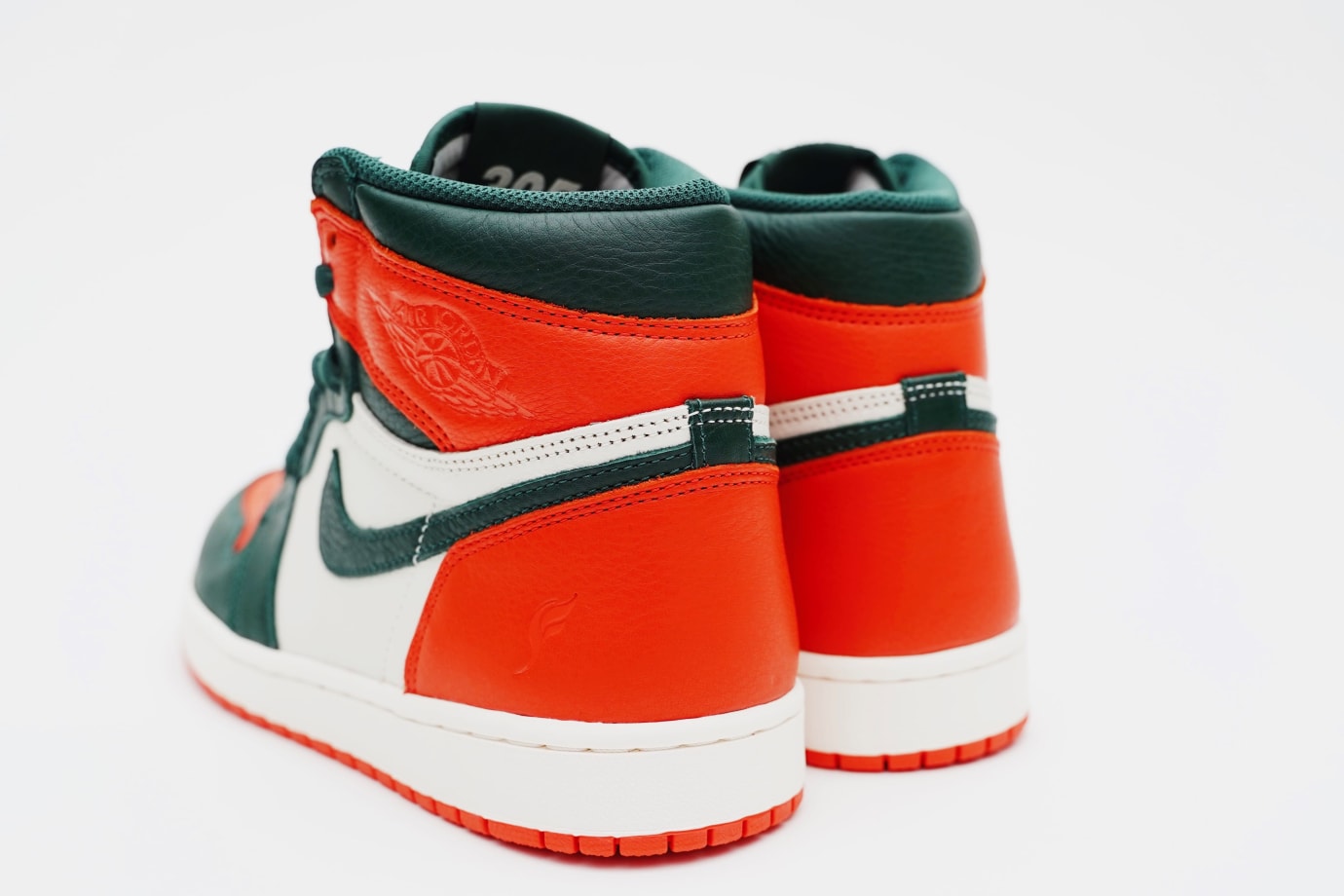 Solefly jordan 1 release cheap