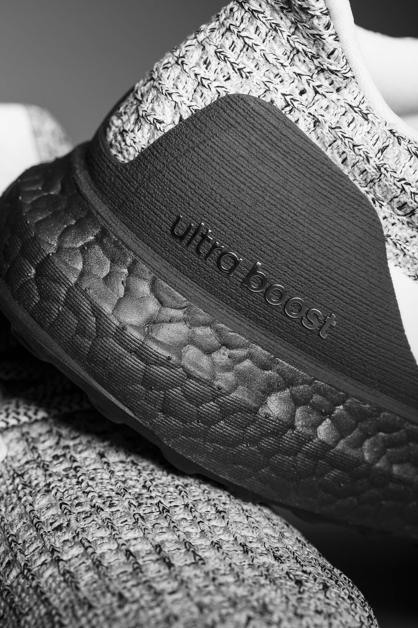 Adidas ultra boost 19 cookies and cream hot sale