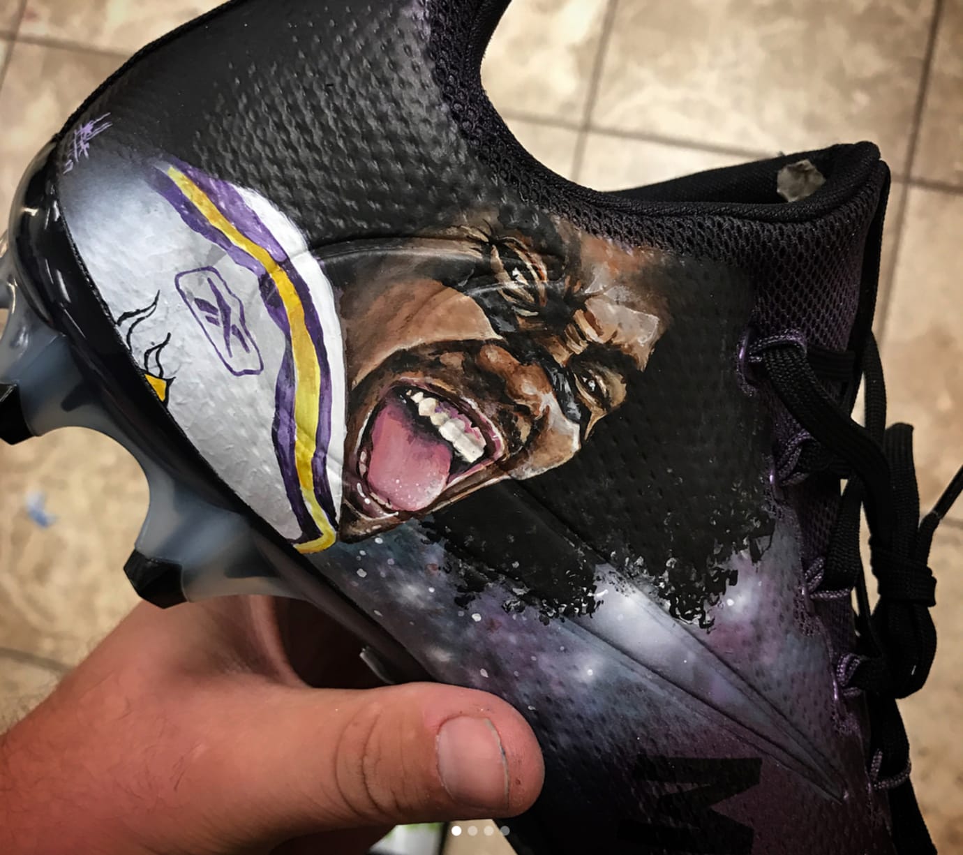 Machs Customs Randy Moss Cleat For Stefon Diggs (Detail 3)