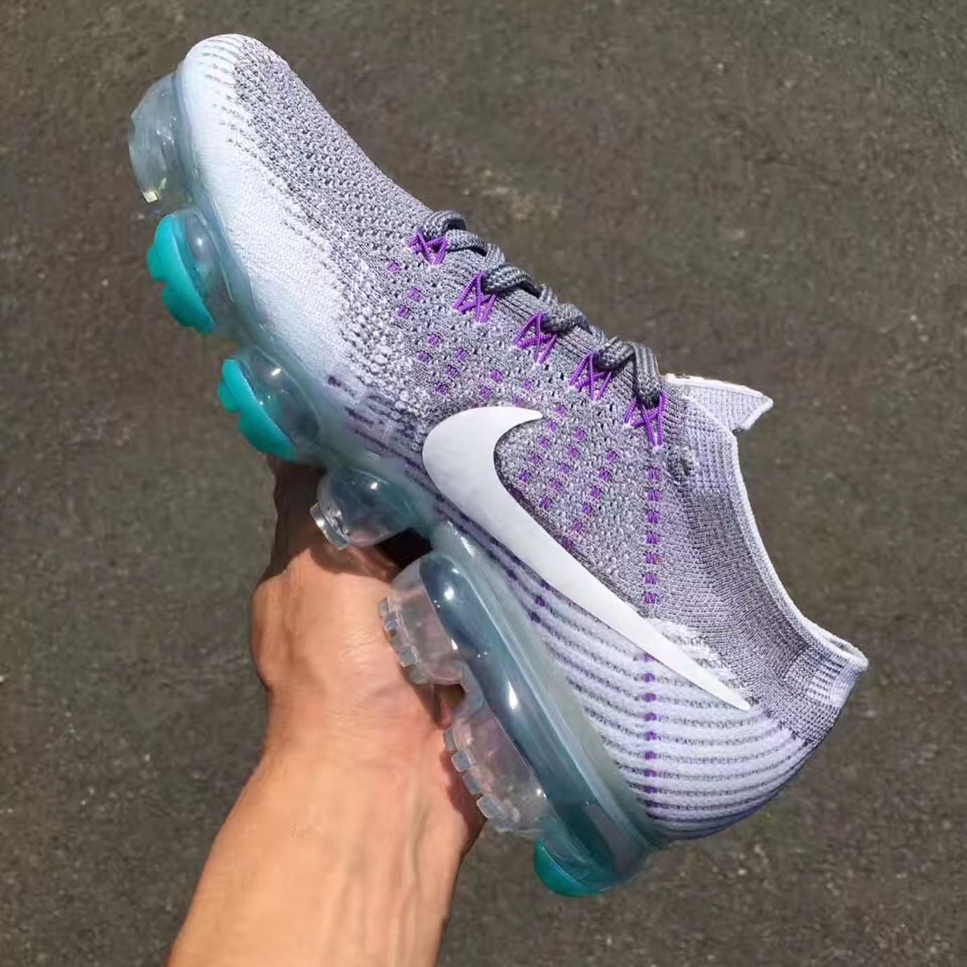 nike air vapormax evo hyper grape