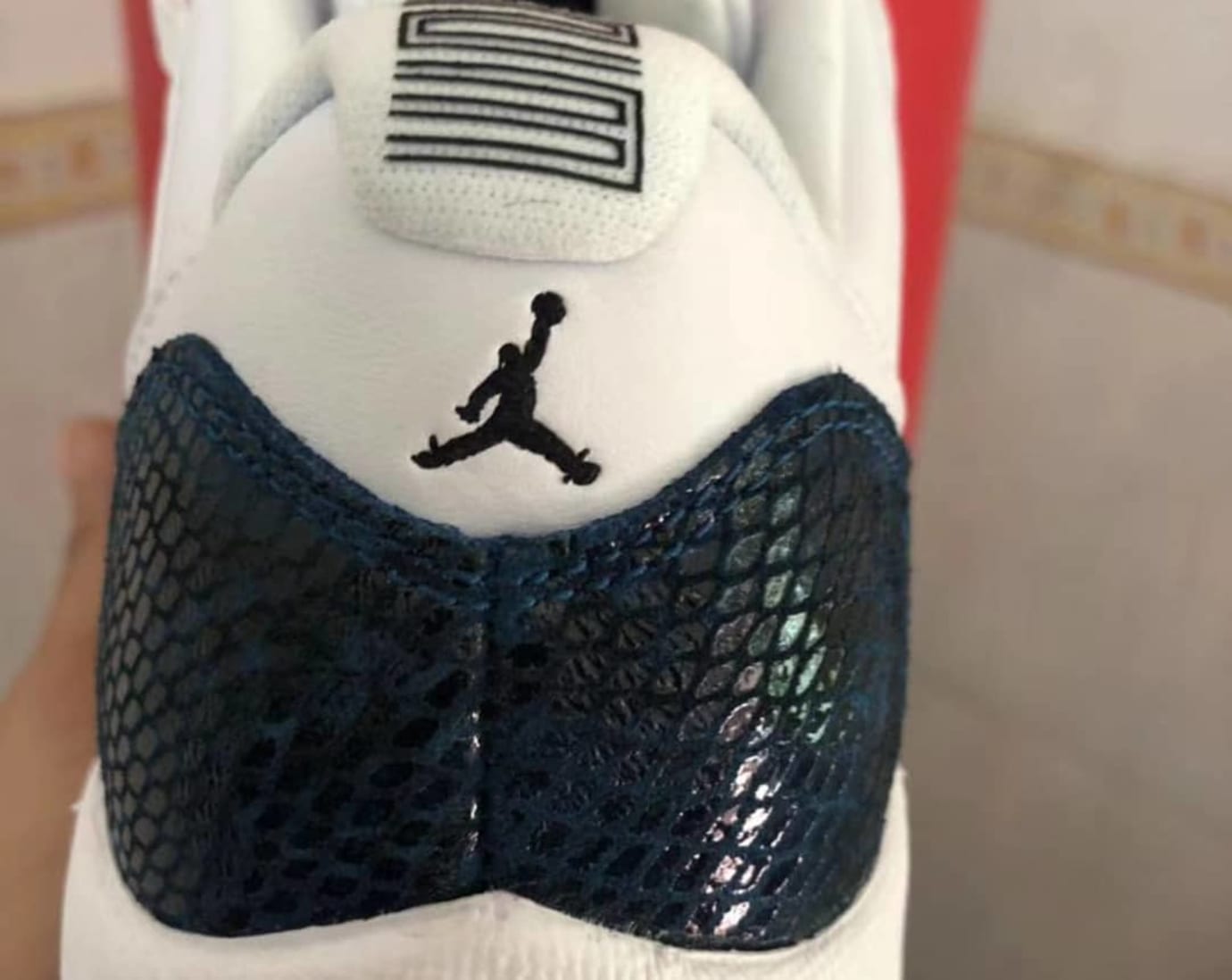 snakeskin 11s blue