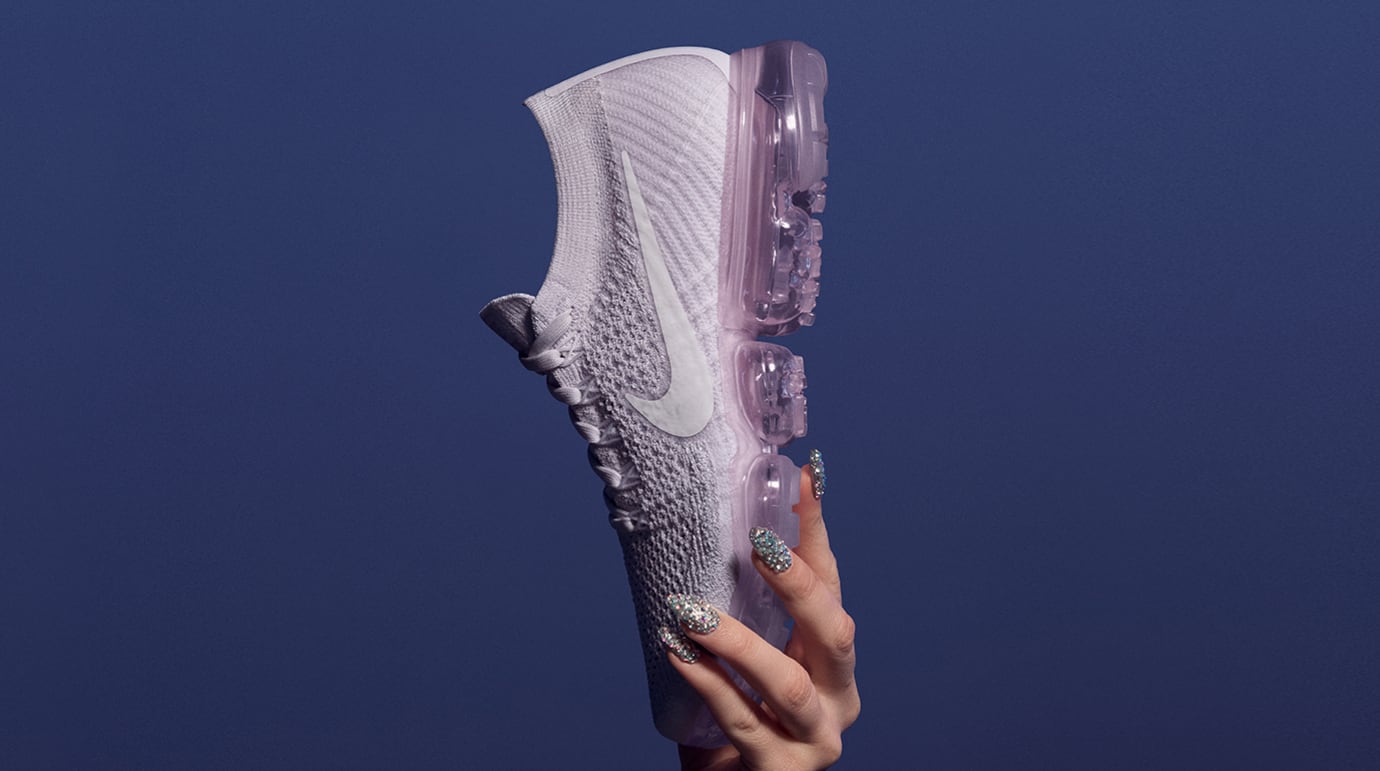 wmns air vapormax flyknit day to night