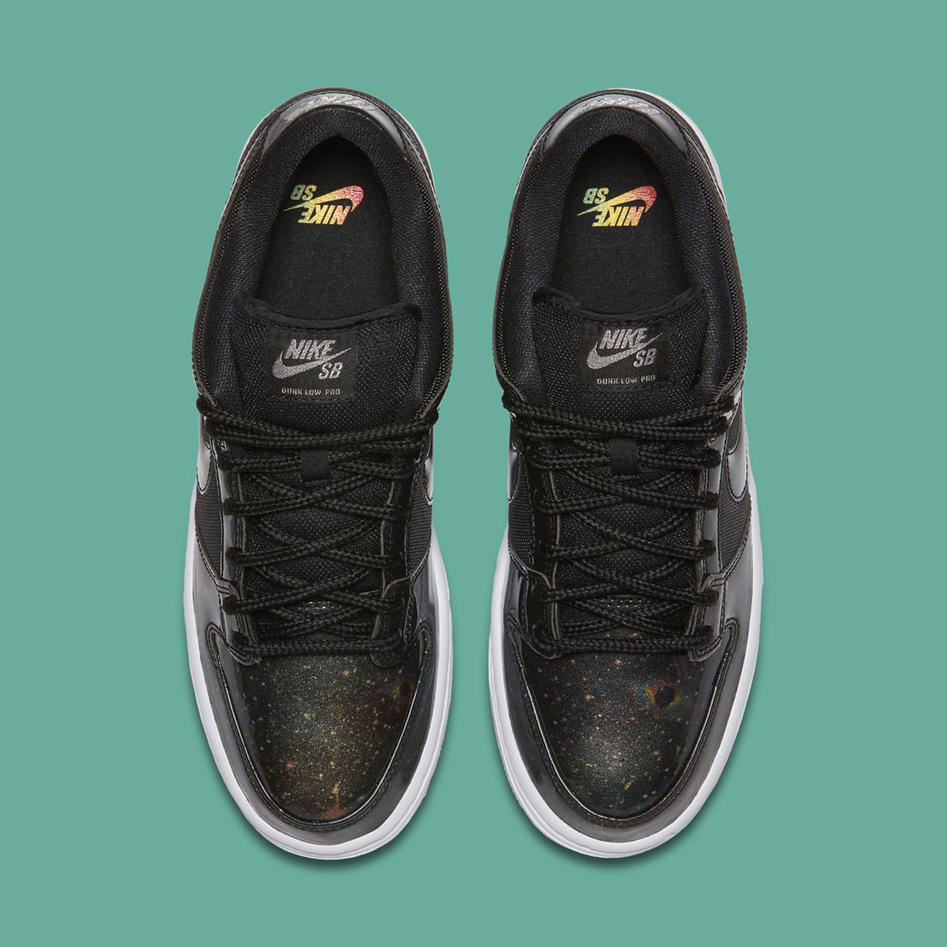 nike sb dunk intergalactic