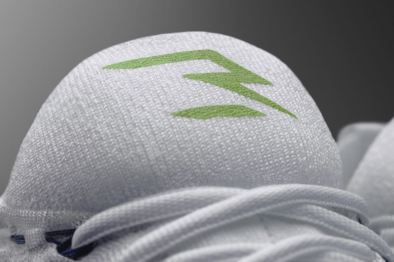 nike alpha menace elite russell wilson