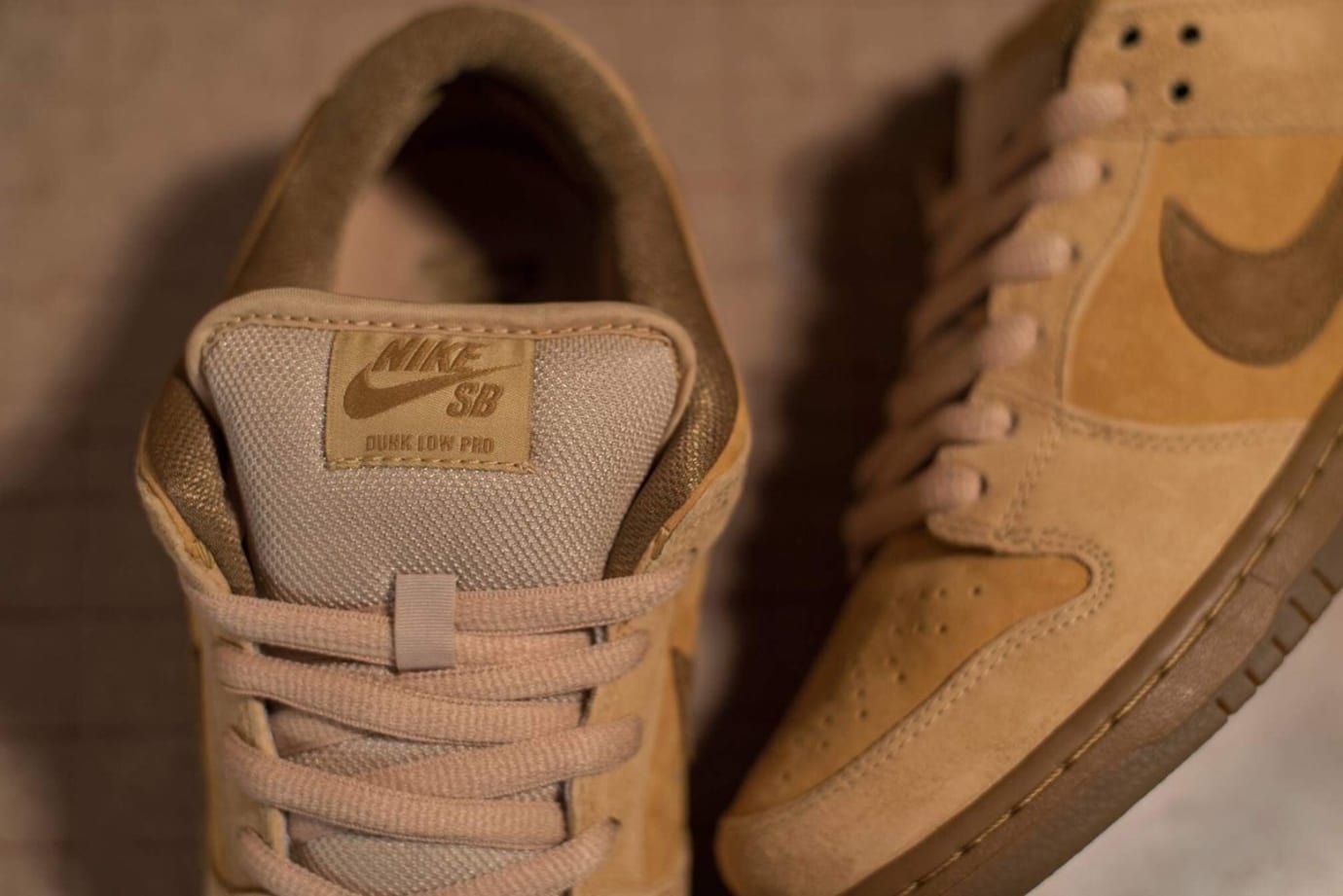 nike sb mid wheat