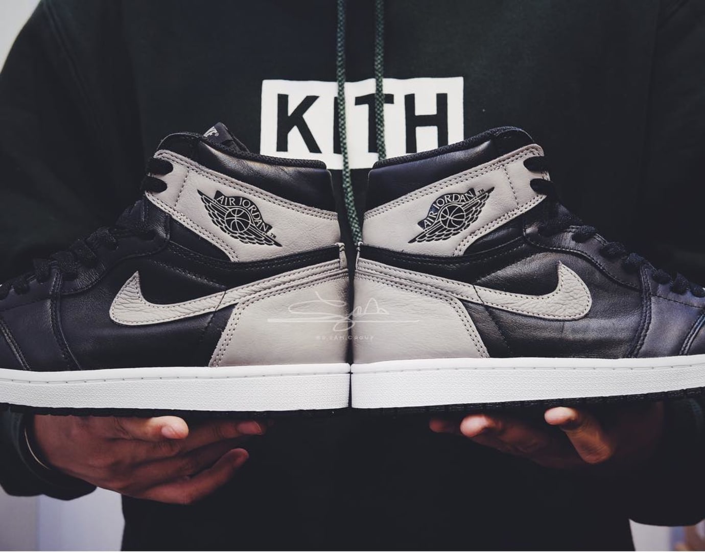 2018 shadow jordan 1