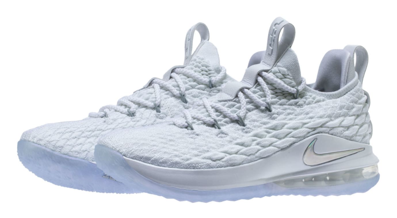 lebron 15 white metallic