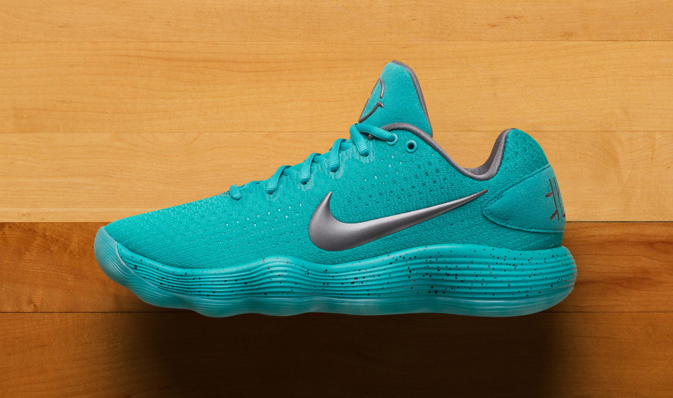 Nike Hyperdunk 2017 Low Hyperfam City Collection Sole Collector