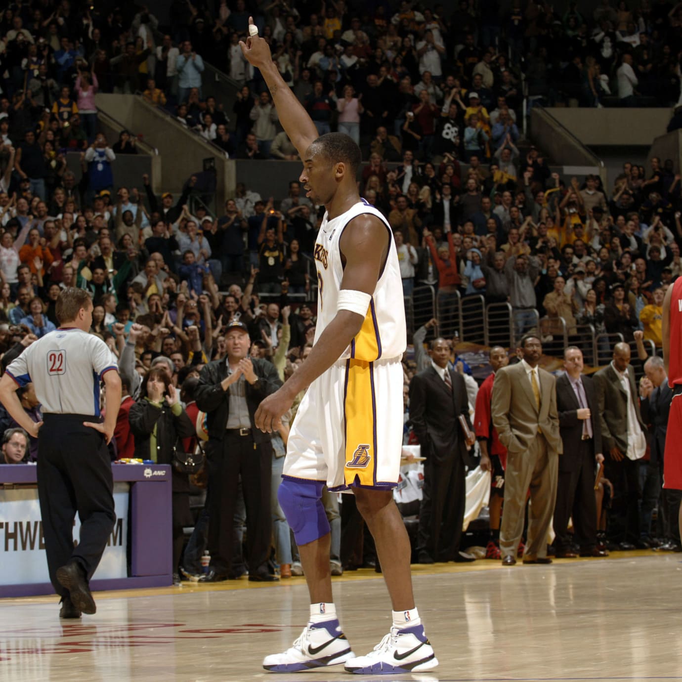kobe 1 protro 81 pt game