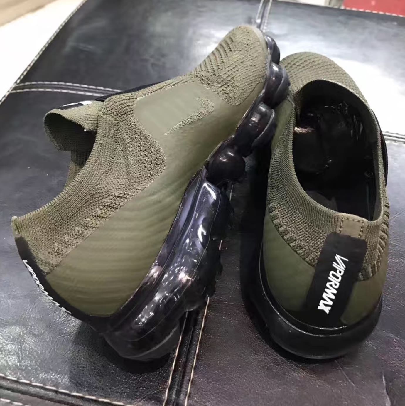 vapormax without shoelaces