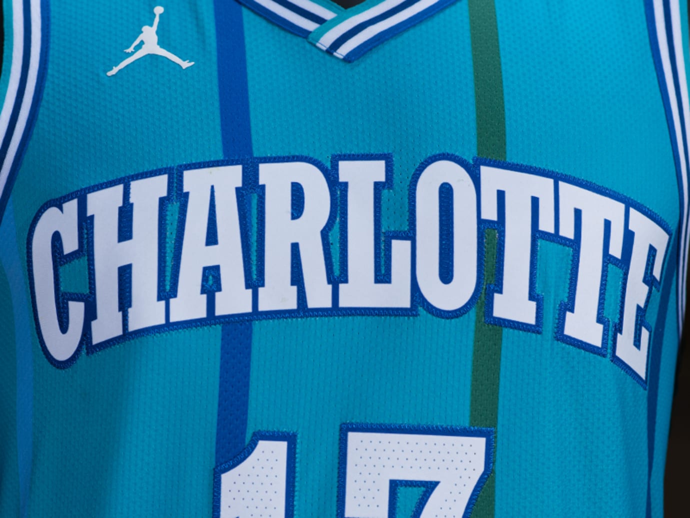 charlotte hornets jersey throwback