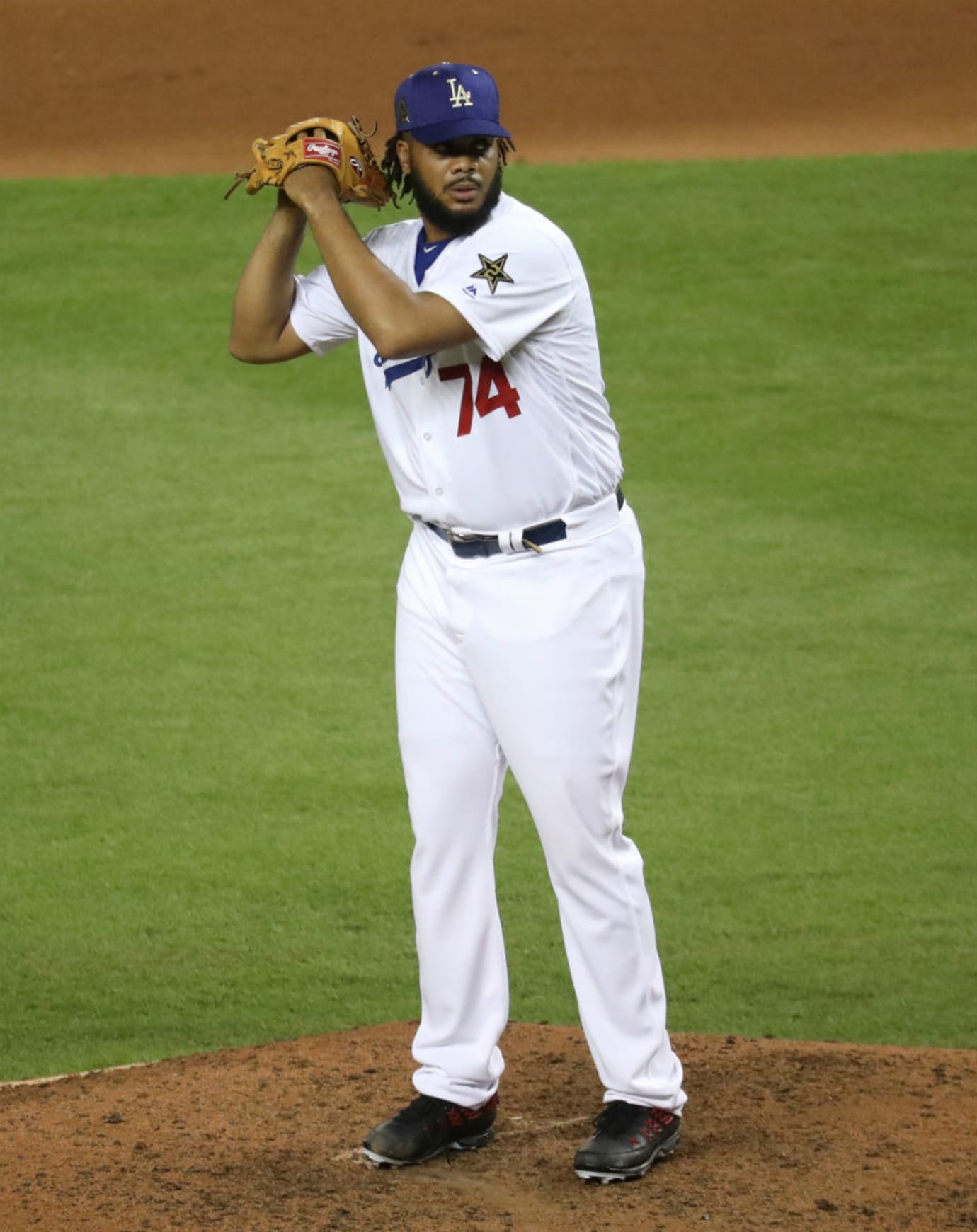 kenley jansen jordan cleats