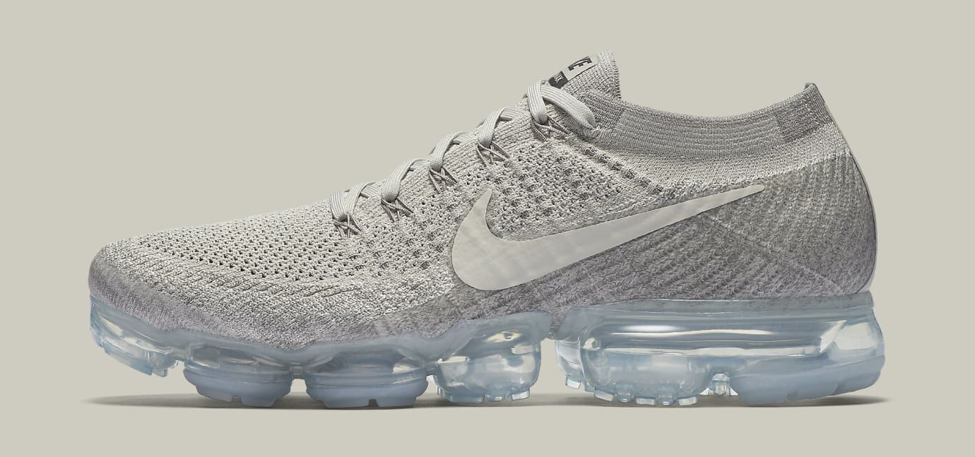 nike vapormax pale grey